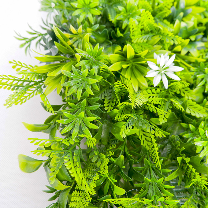 反紫外線縦の庭のシミュレーションの植物の人工的な草の家の景色の装飾のプラスチック屋外の壁