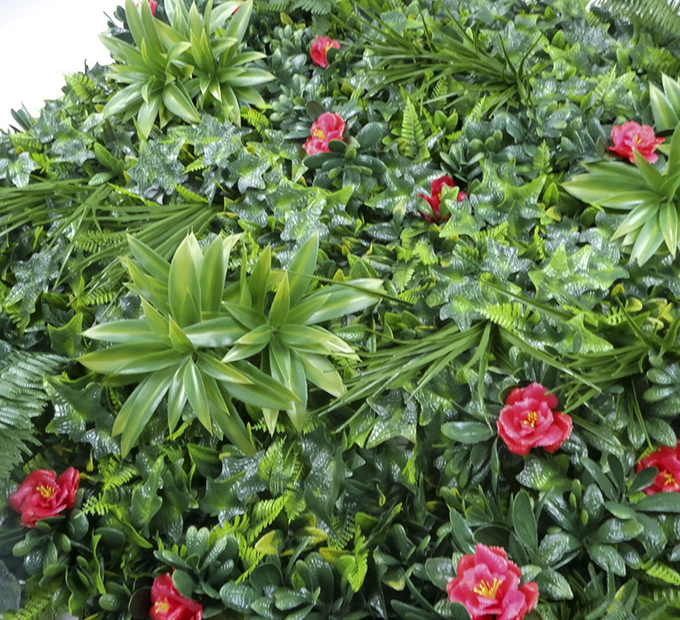 屋内人工的な植物の装飾的な壁の木フレームの人工的な植物の壁の植物