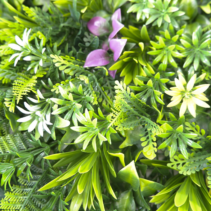 縦の庭の家の背景幕のパネルの屋外の装飾ののどのプラスチック草の植物