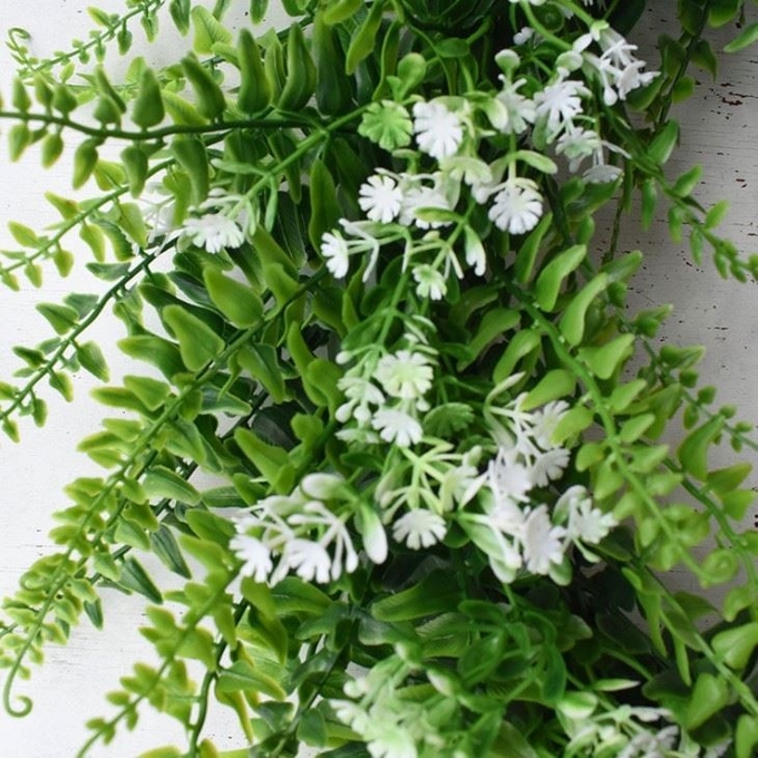 熱い販売の結婚式の装飾ののどの緑はツル植物に人工的なプラスチックを残す